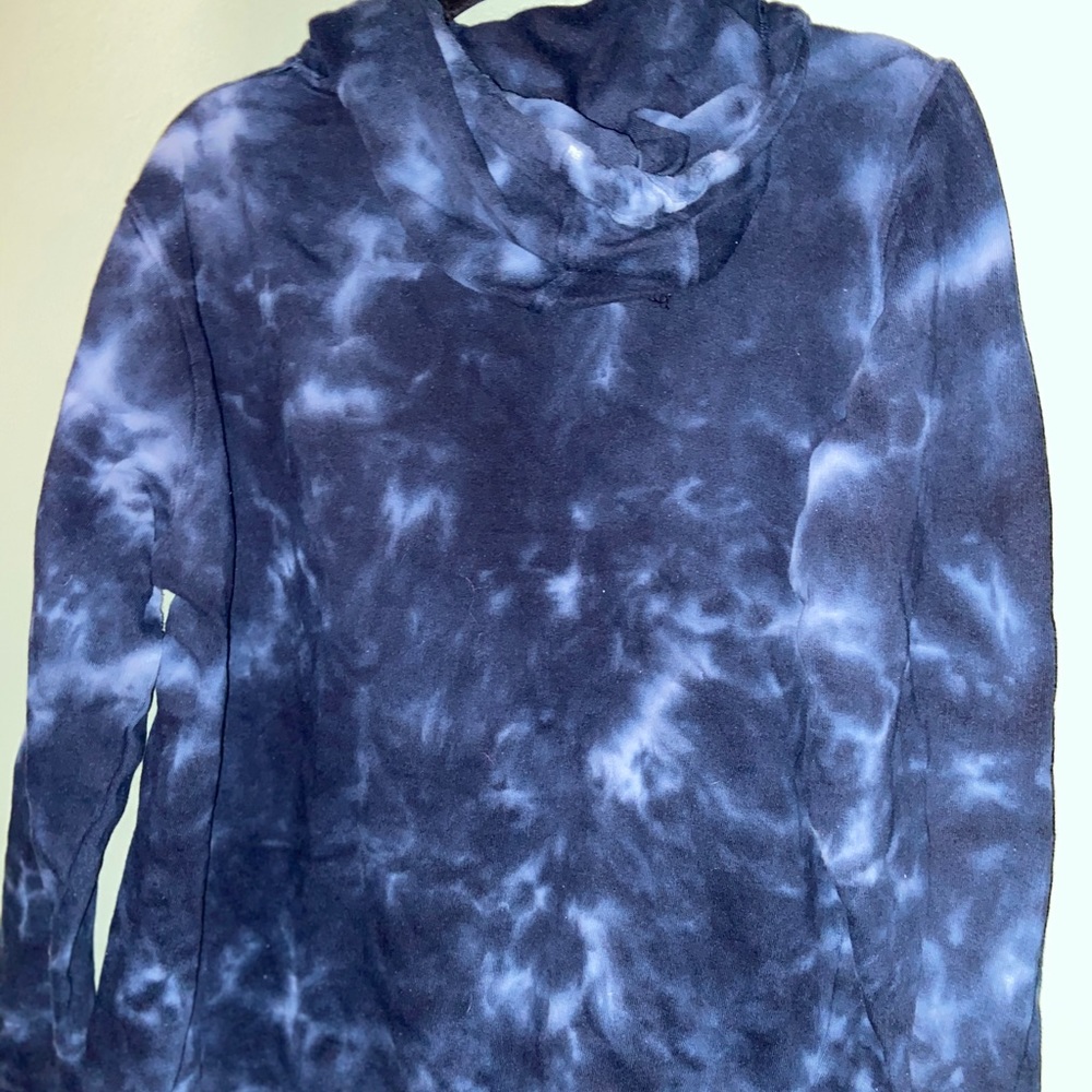 DVNT SWEATSHIRT - Picture 2 of 2